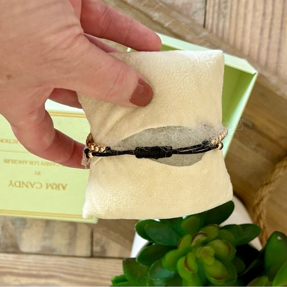 Eye Candy Crystal Elephant Bracelet 🆕 - Picture 7 of 9